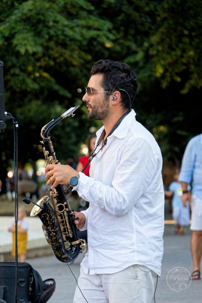 504377961_1107703497931817_2513820233259188294_n-1024x1536