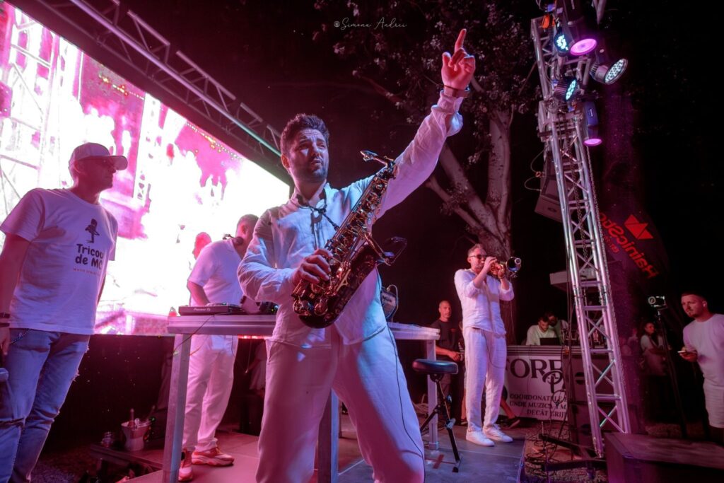 516124931_3518220884979255_1012528816825511791_n-1-1536x1024