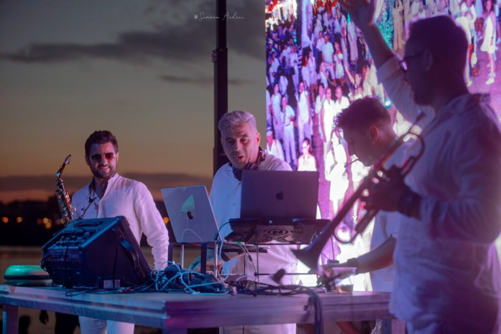 516775468_3518218614979482_6914710669279515818_n-1-1536x1024