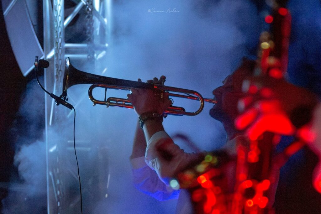 516776396_3518220641645946_5759117184617417680_n-1-1536x1024